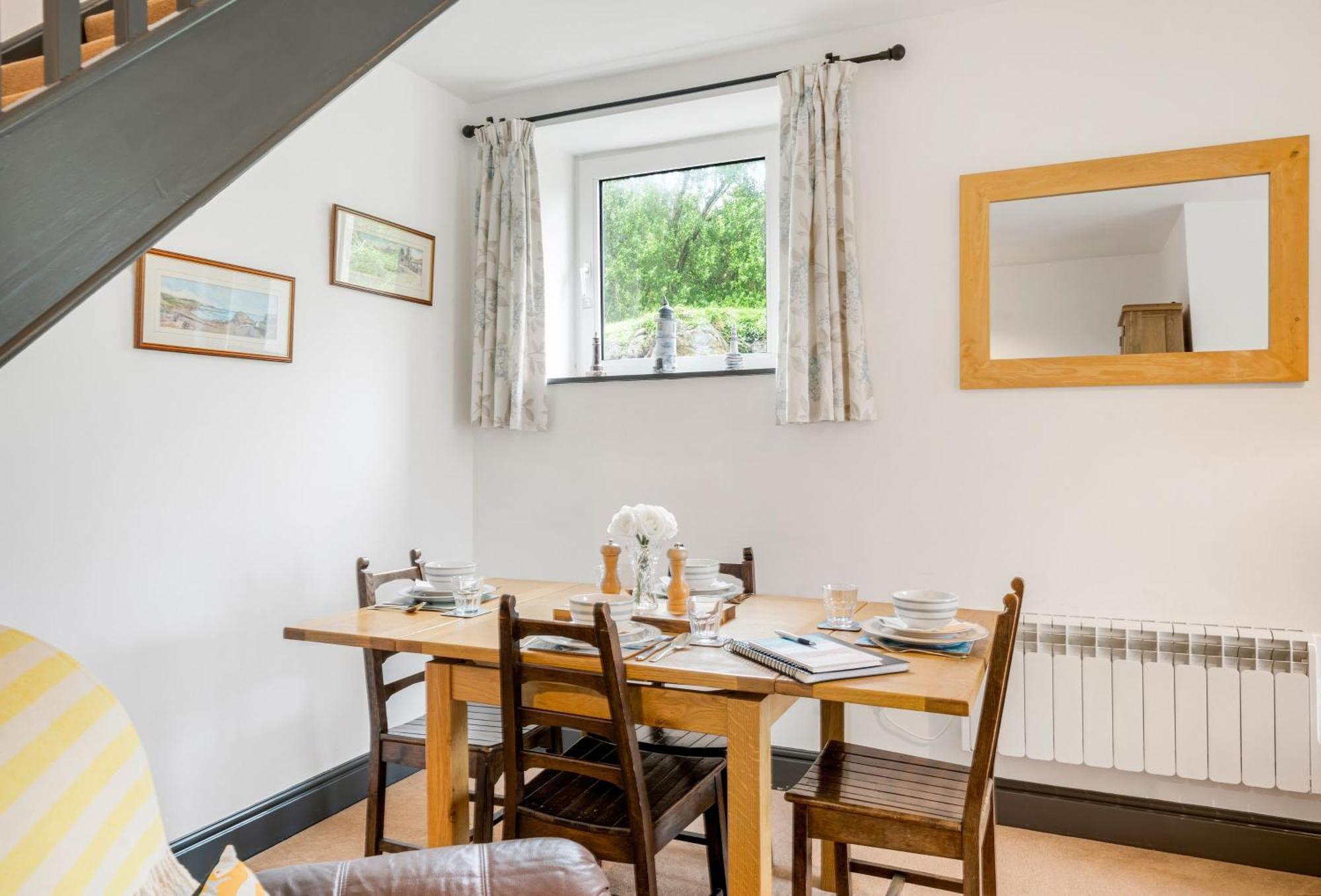 Villa Journeys End With Stunning Sea Views From The Headland à Coverack Extérieur photo